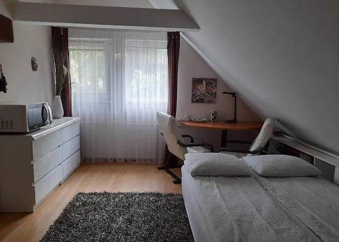 Pokoje Przy Parku